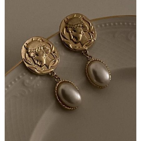 گوشواره طلایی